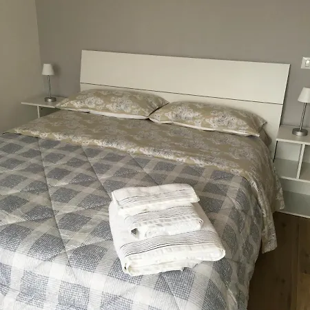 Con Due Da Letto E Free Park Apartment